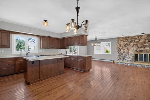 Tiny photo for 1347 N 33rd Road, Ottawa, IL 61350 (MLS # 12757570)
