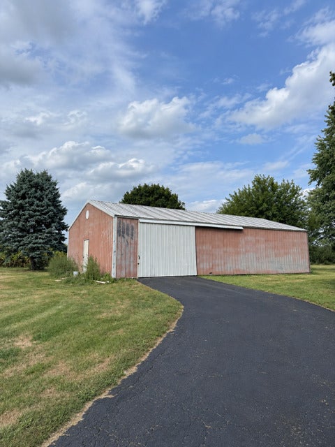 2347 N 45th Road