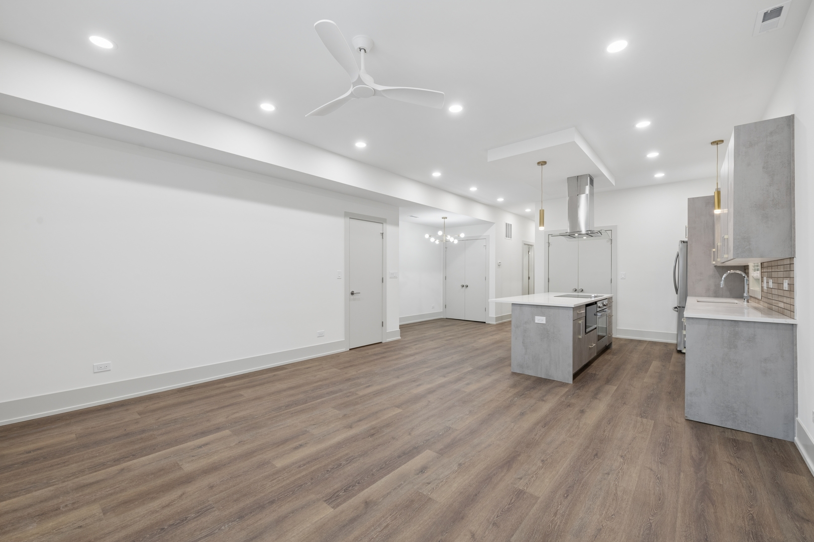 2719 W St Georges Court 2