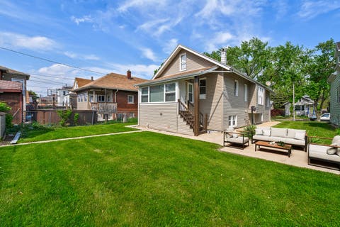 Tiny photo for 827 Thomas Avenue, Forest Park, IL 60130 (MLS # 12698298)