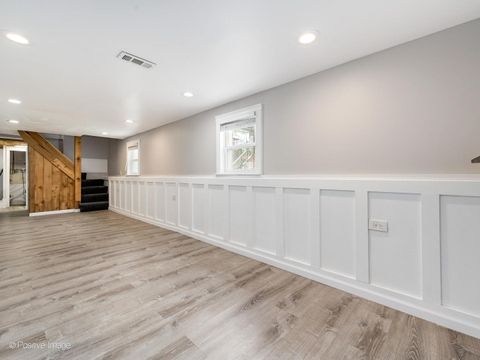 Tiny photo for 827 Thomas Avenue, Forest Park, IL 60130 (MLS # 12698298)