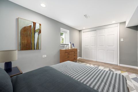 Tiny photo for 827 Thomas Avenue, Forest Park, IL 60130 (MLS # 12698298)