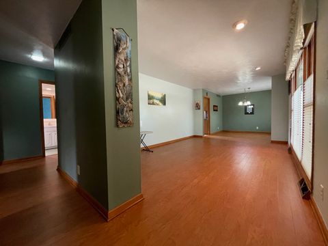 Tiny photo for 7 Mcdonald Court, Champaign, IL 61821 (MLS # 12495045)