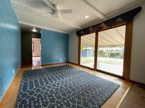 Tiny photo for 7 Mcdonald Court, Champaign, IL 61821 (MLS # 12495045)