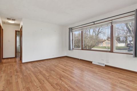 Tiny photo for 7416 S Thomas Avenue, Bridgeview, IL 60455 (MLS # 12597616)