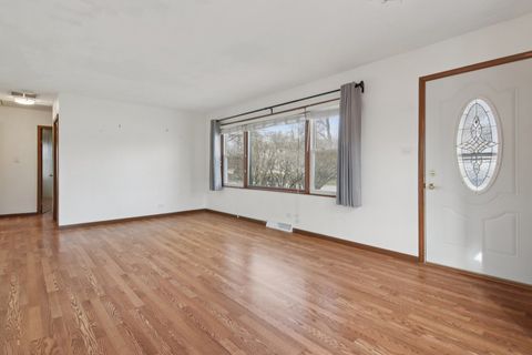 Tiny photo for 7416 S Thomas Avenue, Bridgeview, IL 60455 (MLS # 12597616)