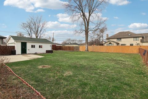 Tiny photo for 7416 S Thomas Avenue, Bridgeview, IL 60455 (MLS # 12597616)