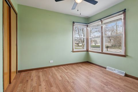 Tiny photo for 7416 S Thomas Avenue, Bridgeview, IL 60455 (MLS # 12597616)