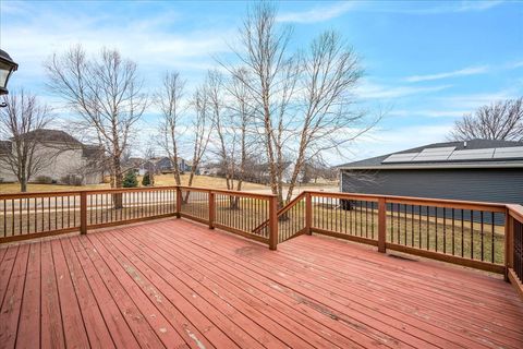 Tiny photo for 2315 Knollbrook Way, Bloomington, IL 61705 (MLS # 12562276)