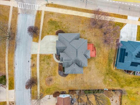 Tiny photo for 2315 Knollbrook Way, Bloomington, IL 61705 (MLS # 12562276)