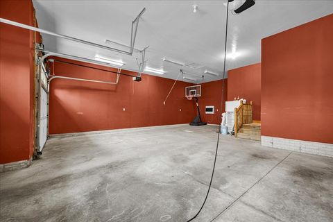 Tiny photo for 2315 Knollbrook Way, Bloomington, IL 61705 (MLS # 12562276)