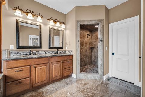 Tiny photo for 2315 Knollbrook Way, Bloomington, IL 61705 (MLS # 12562276)