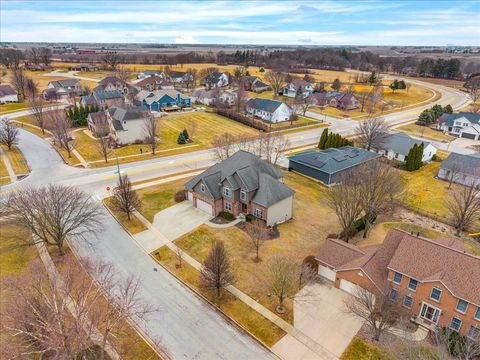 Tiny photo for 2315 Knollbrook Way, Bloomington, IL 61705 (MLS # 12562276)