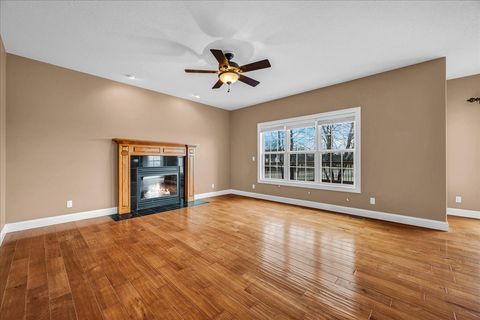 Tiny photo for 2315 Knollbrook Way, Bloomington, IL 61705 (MLS # 12562276)