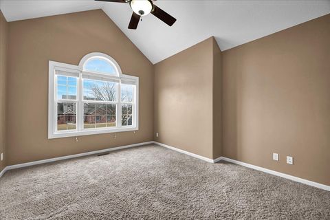 Tiny photo for 2315 Knollbrook Way, Bloomington, IL 61705 (MLS # 12562276)