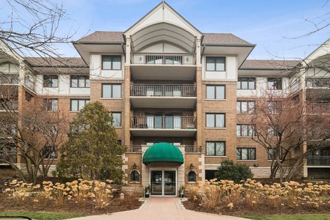 Photo of 5 S Pine Street #506B, Mount Prospect, IL 60056 (MLS # 12579125)