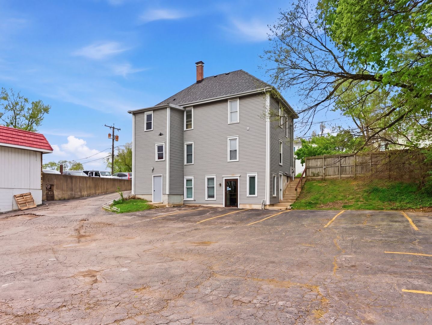 143 S Liberty Street