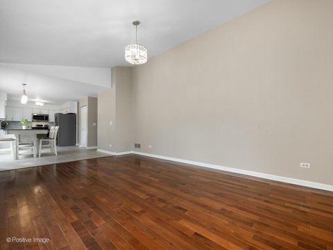 Tiny photo for 1201 Boxwood Drive, Crystal Lake, IL 60014 (MLS # 12495255)