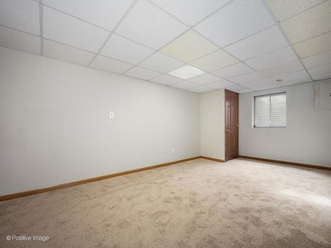 Tiny photo for 1201 Boxwood Drive, Crystal Lake, IL 60014 (MLS # 12495255)