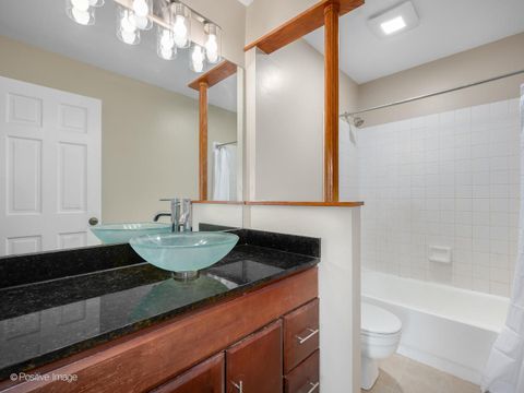 Tiny photo for 1201 Boxwood Drive, Crystal Lake, IL 60014 (MLS # 12495255)