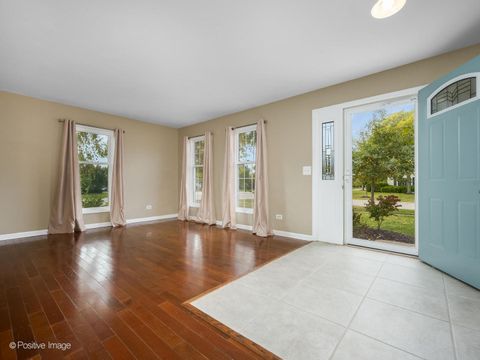 Tiny photo for 1201 Boxwood Drive, Crystal Lake, IL 60014 (MLS # 12495255)