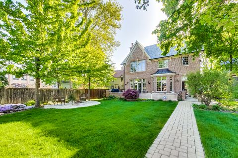 A home in Park Ridge