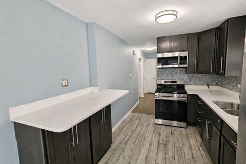 Tiny photo for 508 Skokie Boulevard, Wilmette, IL 60091 (MLS # 12635048)