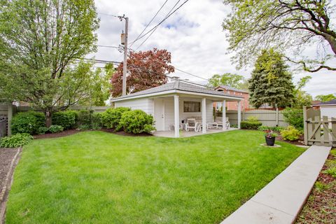 Tiny photo for 5222 N Oriole Avenue, Chicago, IL 60656 (MLS # 12640864)