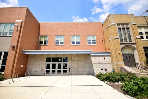 Tiny photo for 5222 N Oriole Avenue, Chicago, IL 60656 (MLS # 12640864)