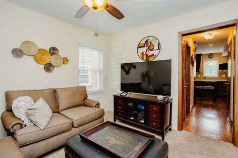 Tiny photo for 5222 N Oriole Avenue, Chicago, IL 60656 (MLS # 12640864)