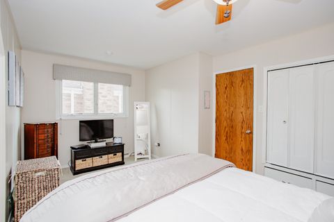 Tiny photo for 5222 N Oriole Avenue, Chicago, IL 60656 (MLS # 12640864)