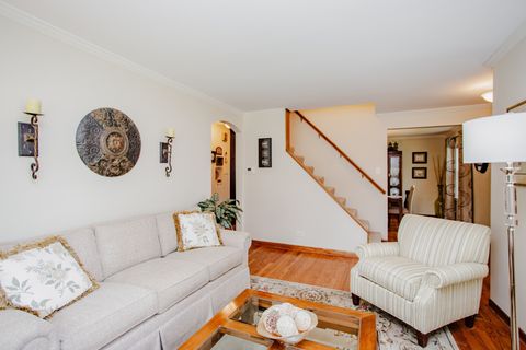 Tiny photo for 5222 N Oriole Avenue, Chicago, IL 60656 (MLS # 12640864)