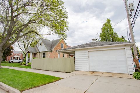 Tiny photo for 5222 N Oriole Avenue, Chicago, IL 60656 (MLS # 12640864)
