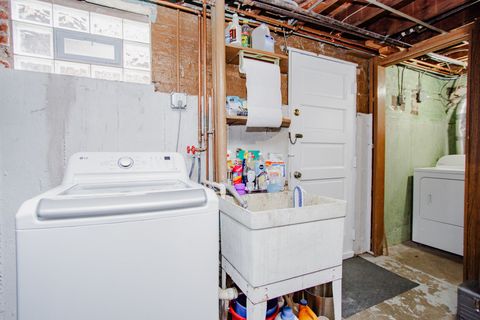 Tiny photo for 5222 N Oriole Avenue, Chicago, IL 60656 (MLS # 12640864)