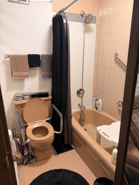 Tiny photo for 4170 N Marine Drive #12H, Chicago, IL 60613 (MLS # 12690927)