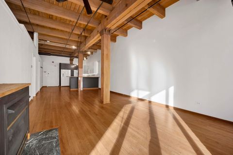 Tiny photo for 701 W Jackson Boulevard #402, Chicago, IL 60661 (MLS # 12575372)