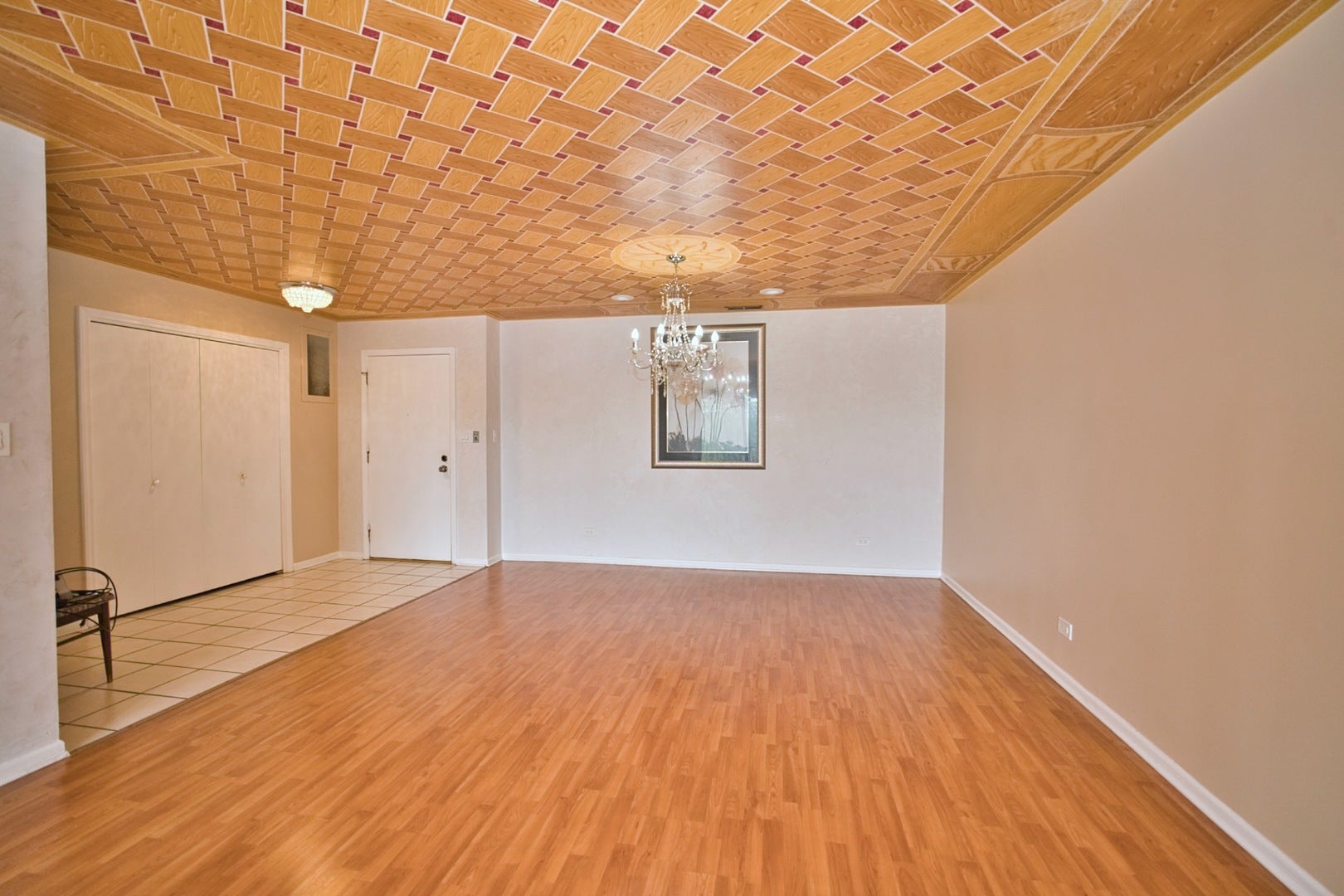7601 Lincoln Avenue 502
