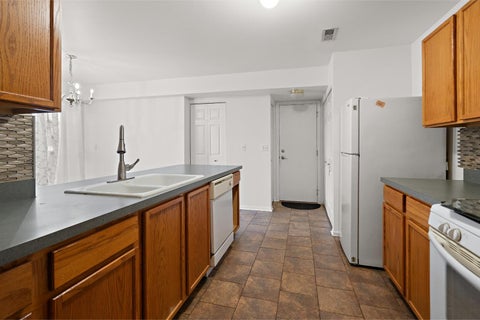 Tiny photo for 1651 Linden Park Lane, Aurora, IL 60504 (MLS # 12752126)