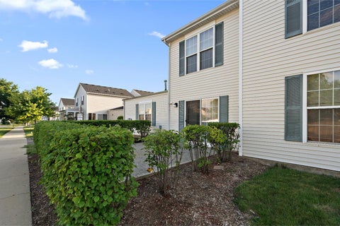 Tiny photo for 1651 Linden Park Lane, Aurora, IL 60504 (MLS # 12752126)