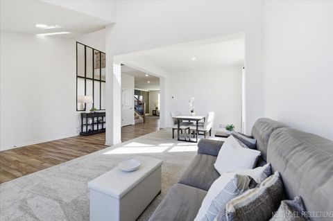 Tiny photo for 2154 Tremont Avenue, Yorkville, IL 60560 (MLS # 12573381)