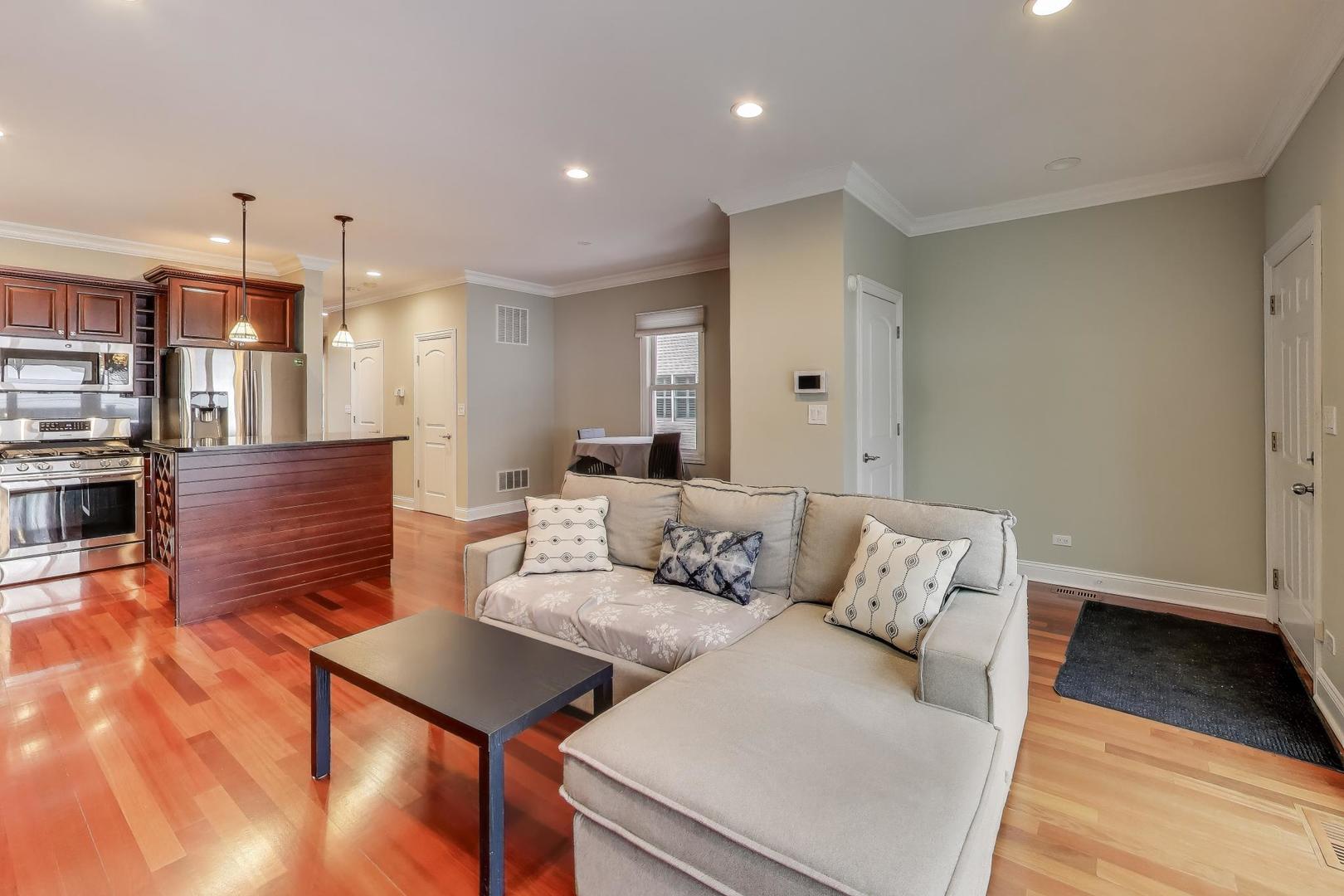 1629 N Talman Avenue