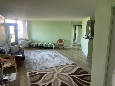 Tiny photo for 1 N RENAISSANCE Place #809, Palatine, IL 60067 (MLS # 12454365)