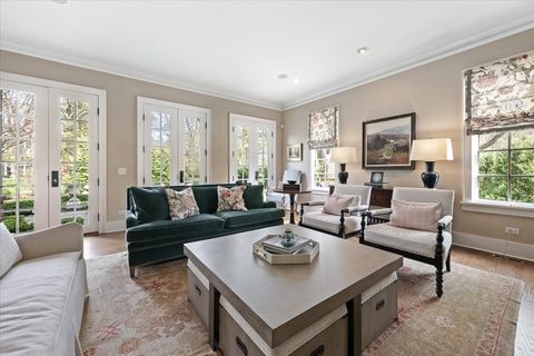 Tiny photo for 99 Tudor Place, Kenilworth, IL 60043 (MLS # 12629822)