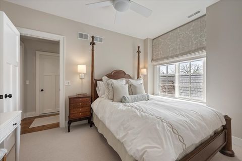 Tiny photo for 99 Tudor Place, Kenilworth, IL 60043 (MLS # 12629822)