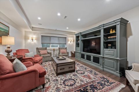Tiny photo for 99 Tudor Place, Kenilworth, IL 60043 (MLS # 12629822)