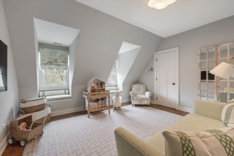 Tiny photo for 99 Tudor Place, Kenilworth, IL 60043 (MLS # 12629822)