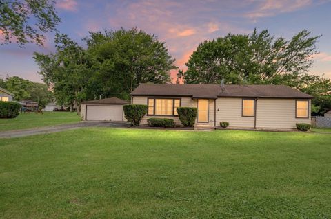 Photo of 21130 Kildare Avenue, Matteson, IL 60443 (MLS # 12478163)