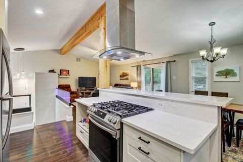 Tiny photo for 9810 N Lauren Lane, Niles, IL 60714 (MLS # 12398358)