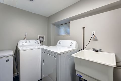 Tiny photo for 9810 N Lauren Lane, Niles, IL 60714 (MLS # 12398358)