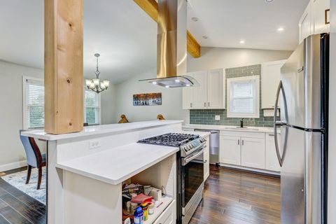 Tiny photo for 9810 N Lauren Lane, Niles, IL 60714 (MLS # 12398358)